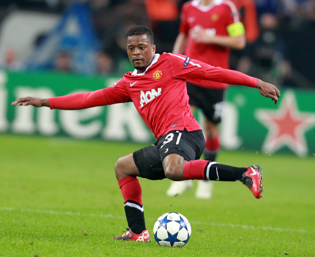 占据有利位 占据有利位